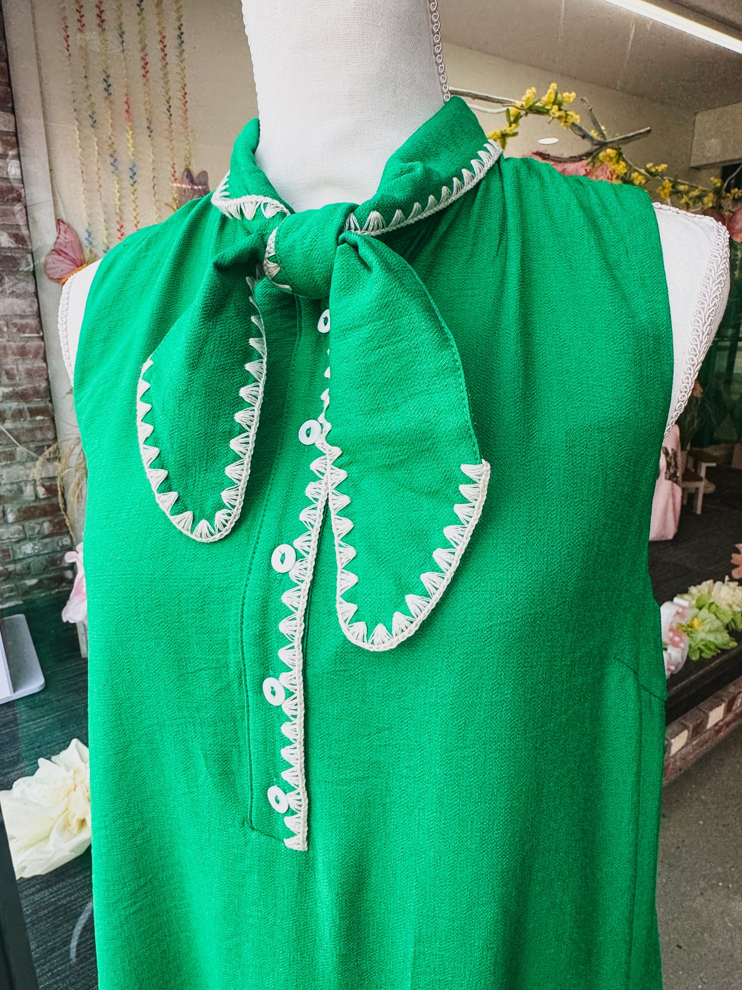 Sleeveless Collar Maxi
