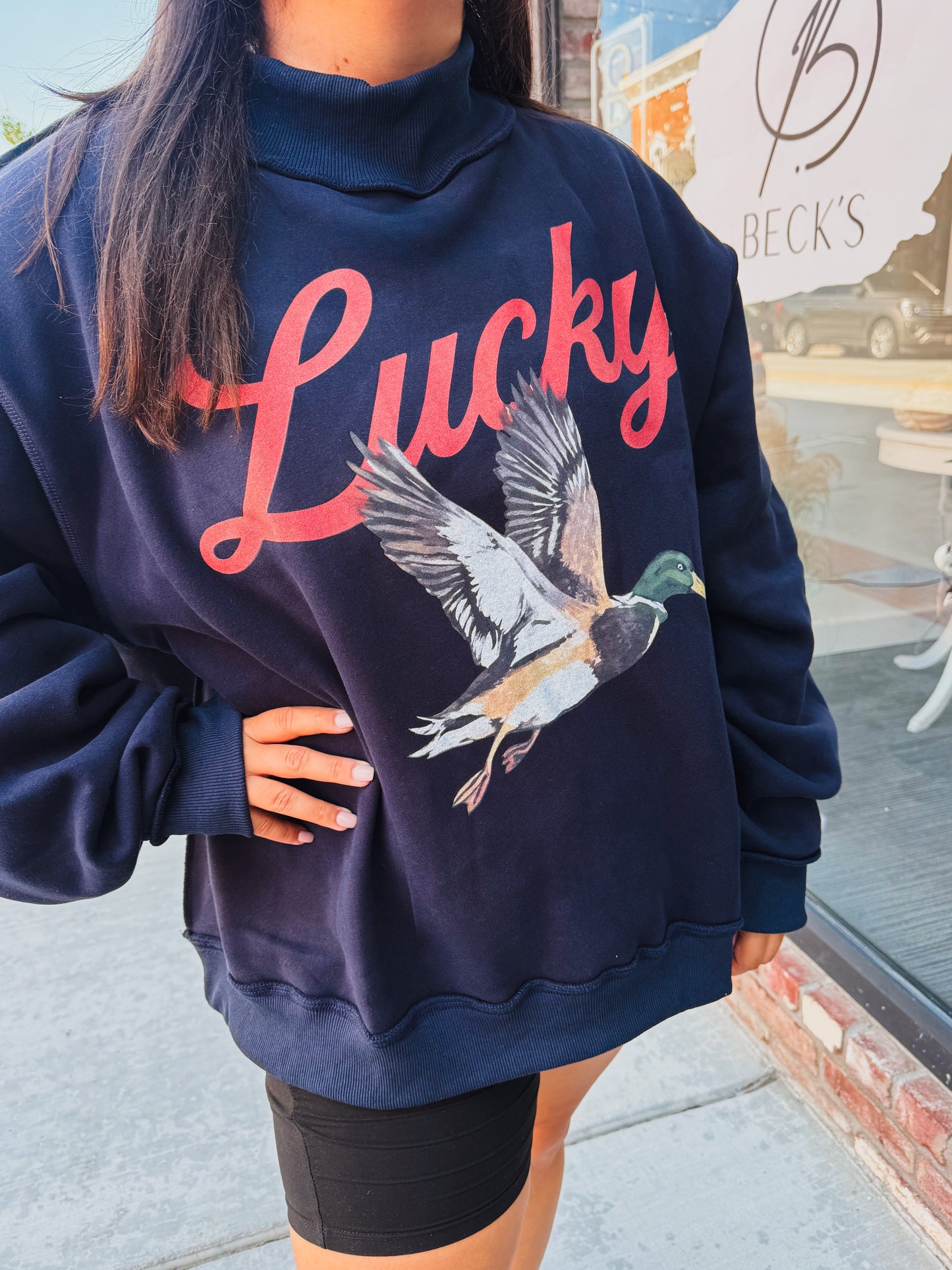 Lucky Duck Mockneck