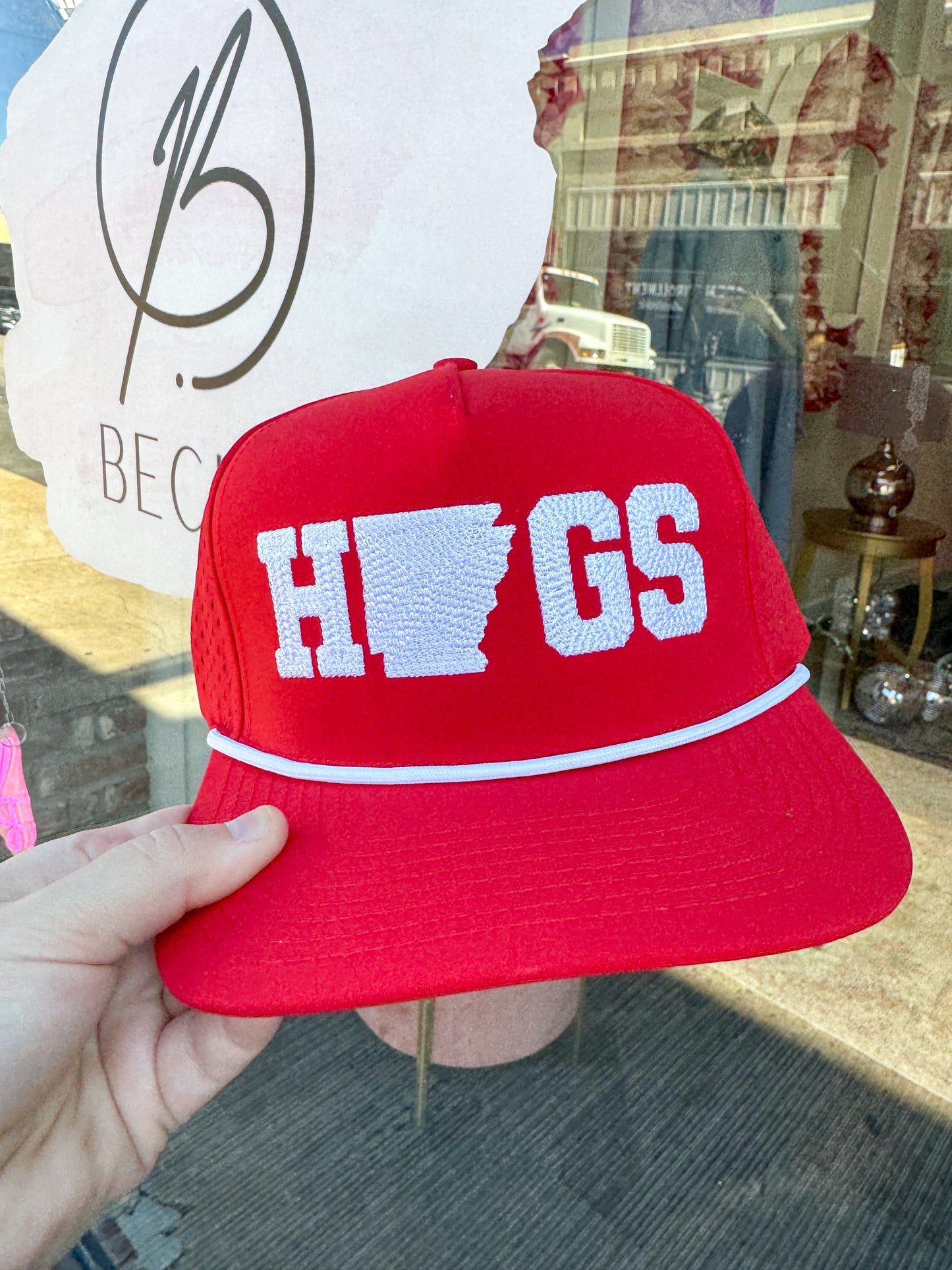Hogs Red/White Hat