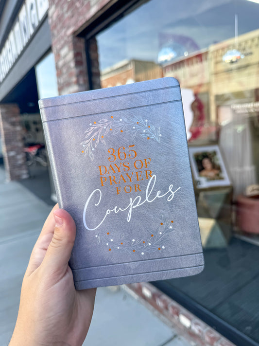 365 Prayers For Couples